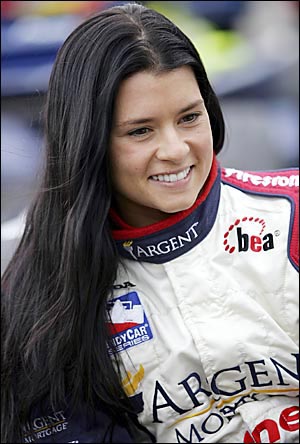 Kelley Earnhardt to Handle All Negotiations with Danica Patrick